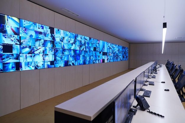 Cum optimizezi consumul de energie al unui videowall de mari dimensiuni